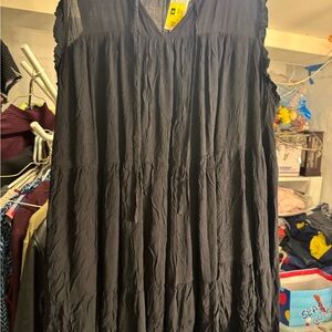 2X Black V-Neck Dress, NWT